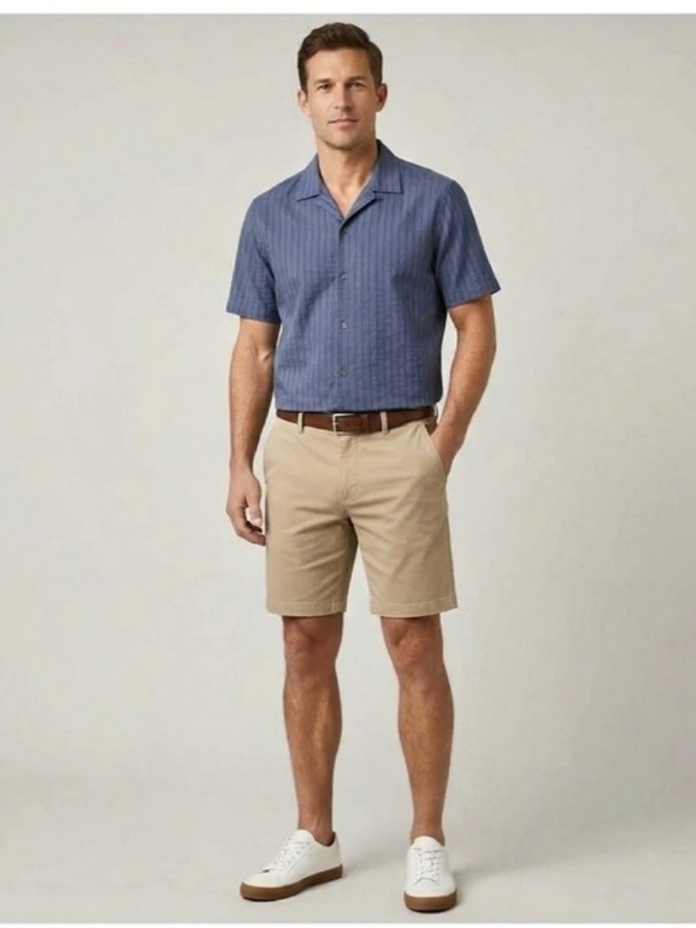 Club Monaco men’s 100% Cotton short-sleeve button down shirt